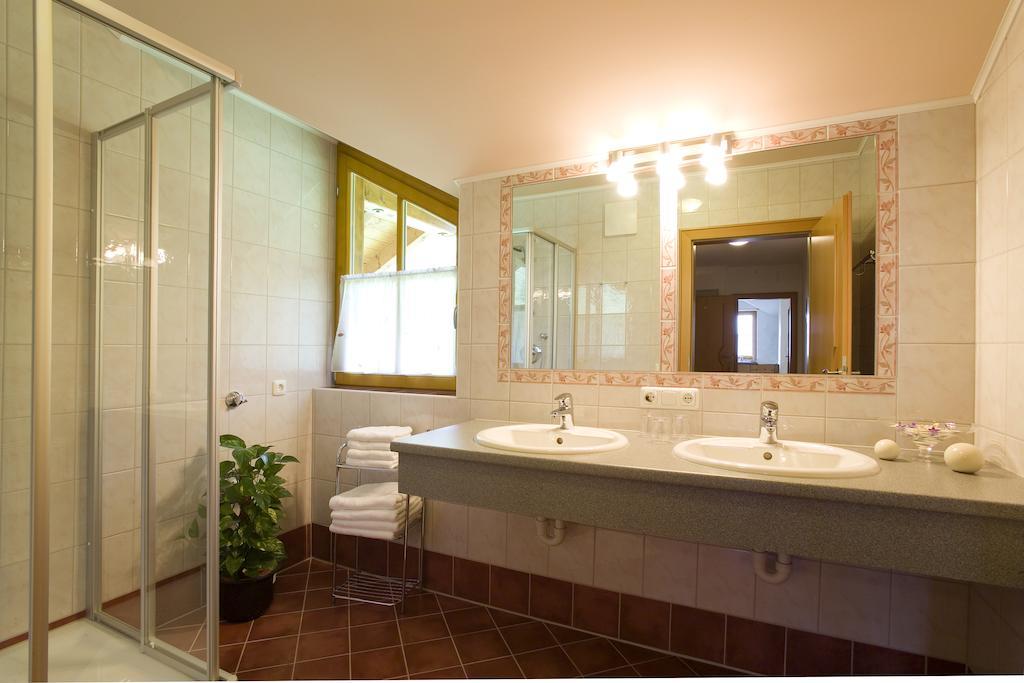 Ferienwohnung Kleinellmauhof Großarl Zimmer foto
